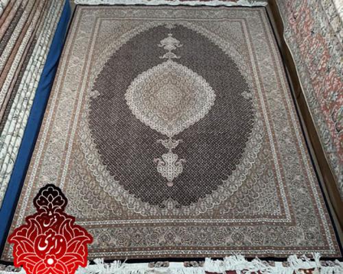 فرش ماهی خوی