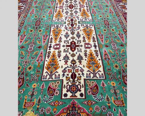 فرش عشایری بومی ۶ متر