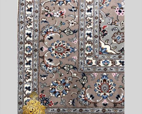 حاشیه خاکی فرش اردکان 
