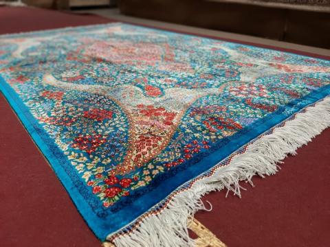 ابریشم قم
