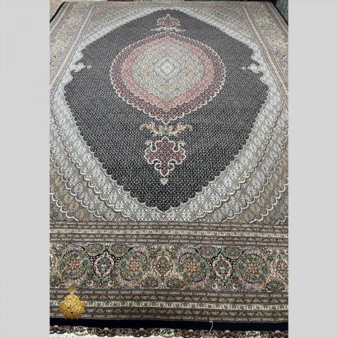 فرش ماهی تبریز